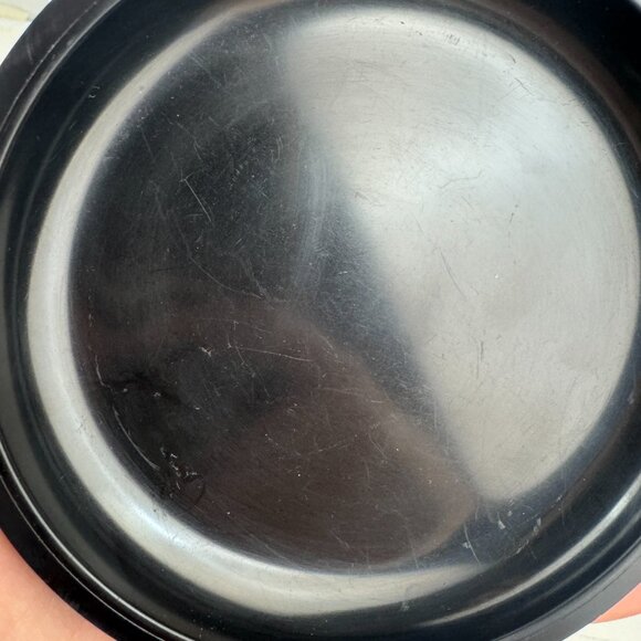 Vintage Black Plastic Round Pocket Change Collect Dish Trinket Gold Accent READ - Picture 11 of 11